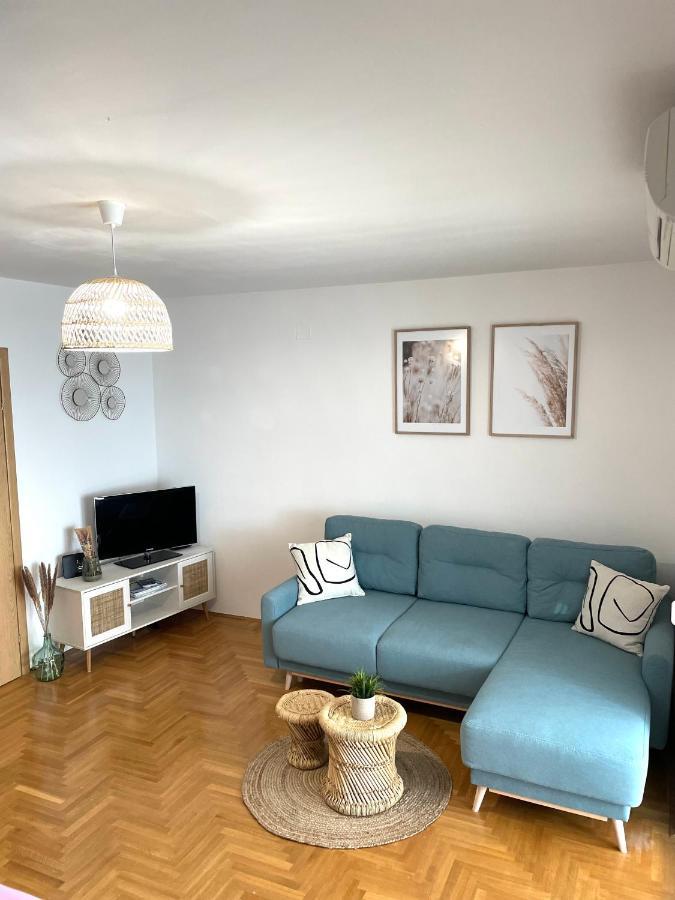 Apartment Dalmatino 巴什卡沃达 外观 照片